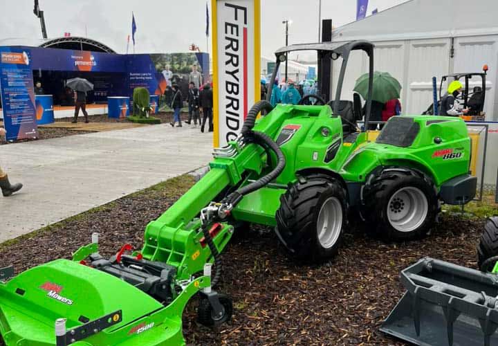 Ferrybridge Machinery | Accredited Avant Dealer